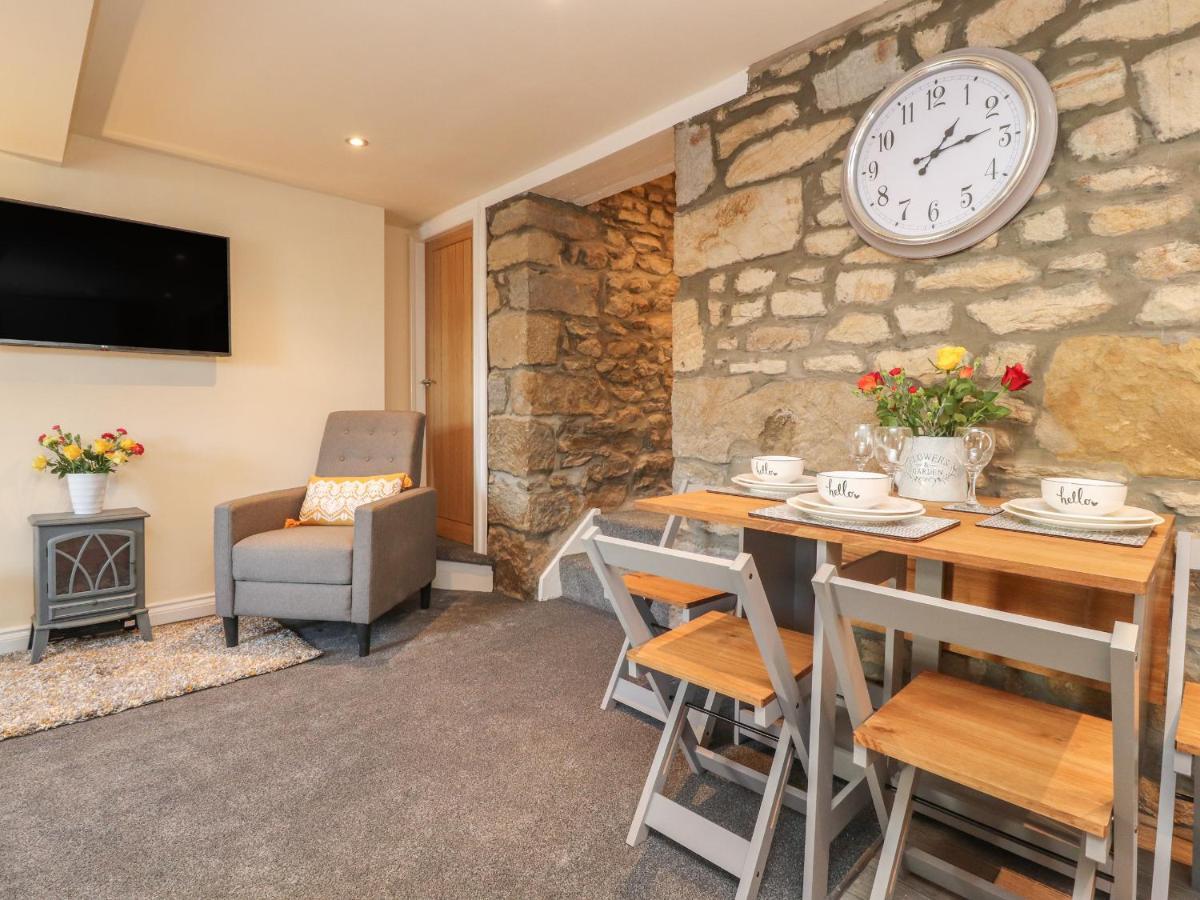 Folly Cottage Settle Kültér fotó